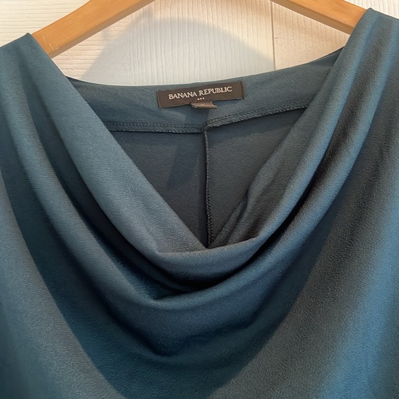 Banana Republic Top - Picture 2 of 6